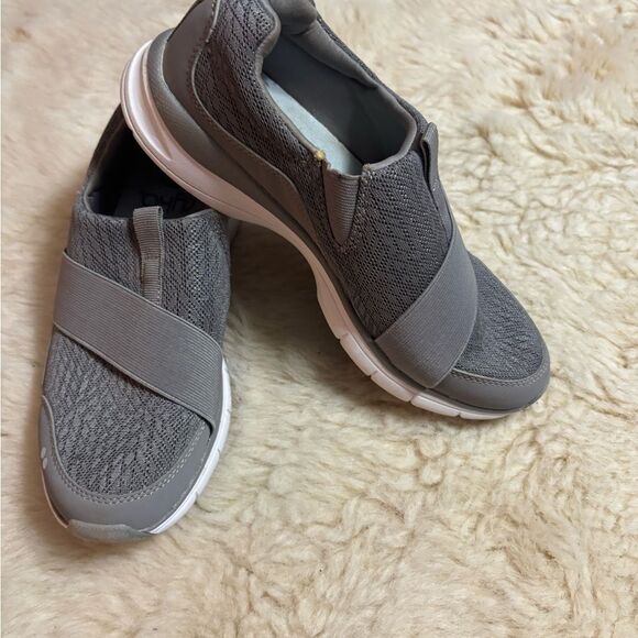 Ryka Gray Athletic Slip-On Shoes with Elastic Panels - Picture 4 of 7